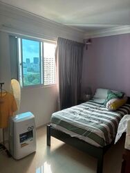Blk 213 Bukit Batok Street 21 (Bukit Batok), HDB 4 Rooms #533630611
